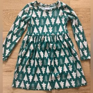 Hanna Andersson Green and Cream Tree Print Dress